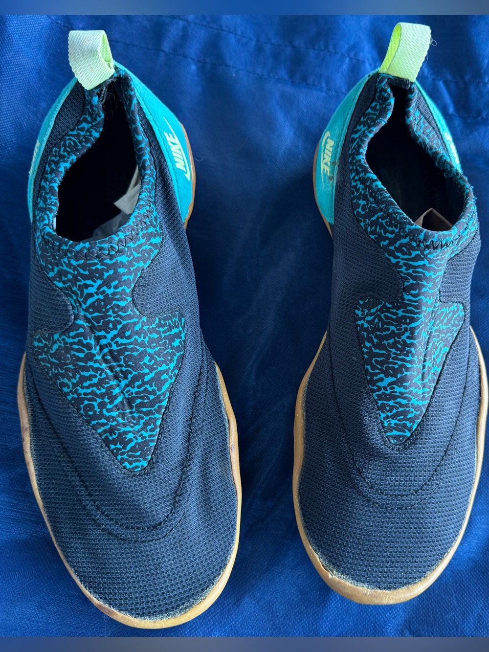 Vtg 1995 Nike Aqua Sock Classic Men Size 12 Navy Turquoise 950911 FC Rare EUC